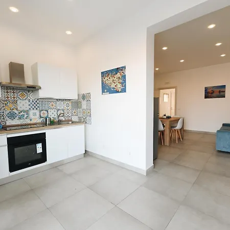 Dimora Roccamena Apartment Acireale