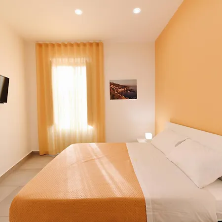 Dimora Roccamena Lejlighed Acireale