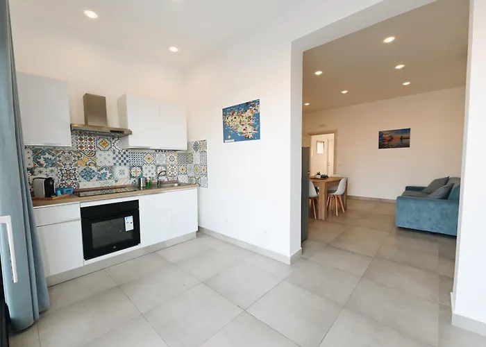 Dimora Roccamena Apartment Acireale